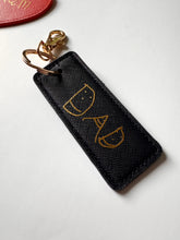 Load image into Gallery viewer, Help clear Zoe’s office!